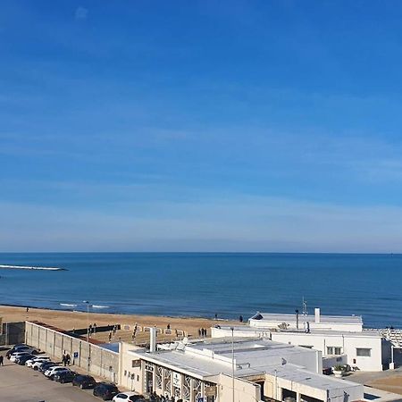 Seven Seas Luxury Apartments - Bari San Girolamo Екстериор снимка